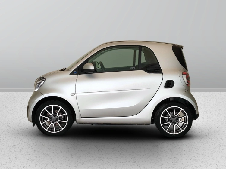 3 - smart fortwo Fortwo eq mattrunner 22kW