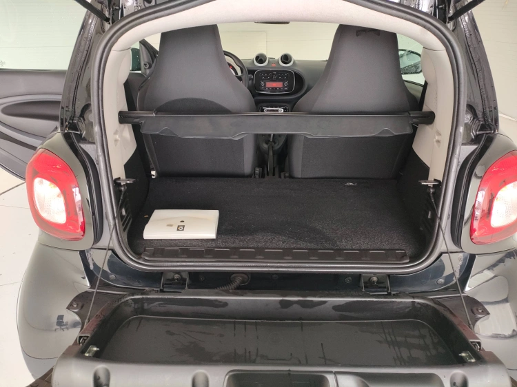 5 - smart fortwo Fortwo 1.0 Youngster 71cv twinamic