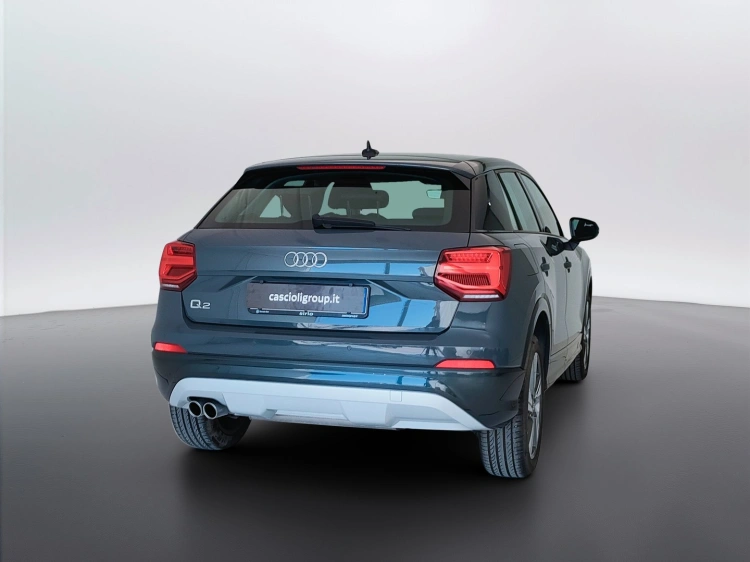 5 - Audi Q2 Q2 35 1.5 tfsi Admired s-tronic