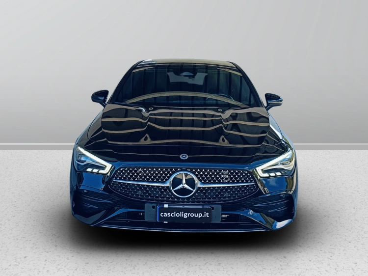 2 - Mercedes-Benz CLA Shooting Brake 200 d AMG Line Advanced Plus auto
