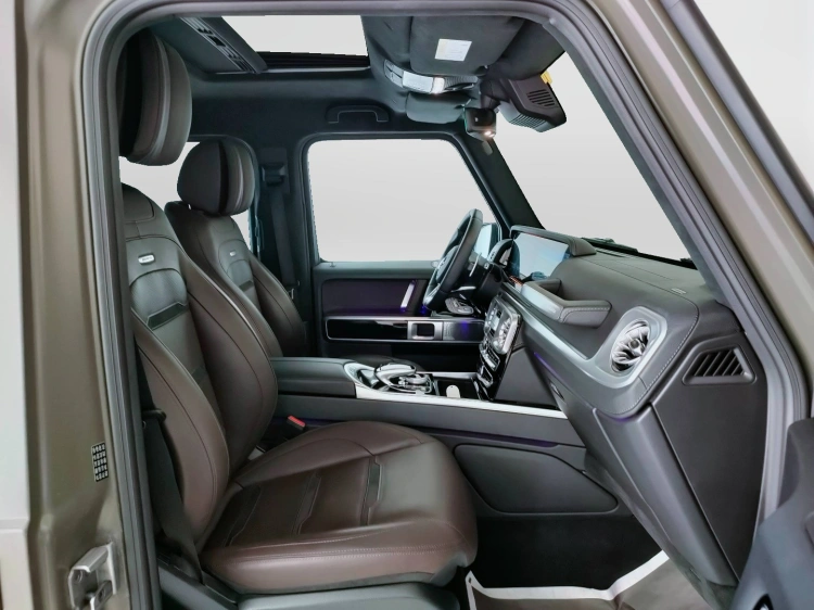 20 - Mercedes AMG Classe G Mercedes-AMG G 63
