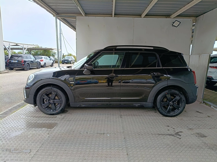 6 - MINI Countryman Mini Countryman 1.5 One D Northwood Edition auto