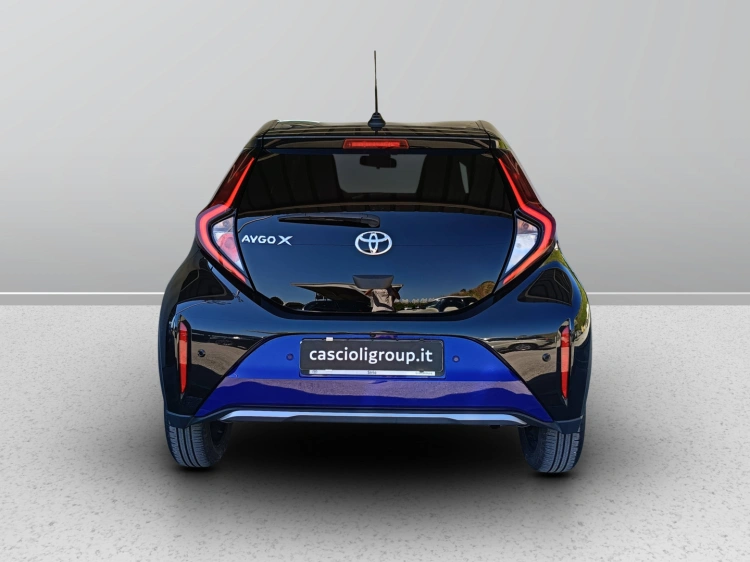 5 - Toyota Aygo X Aygo X 1.0 Lounge 72cv