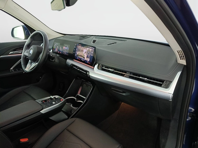 10 - BMW X1 X1 sdrive18d X-Line auto