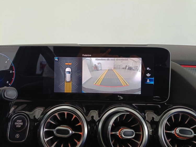 14 - Mercedes-Benz Classe B 180 d Sport Plus auto