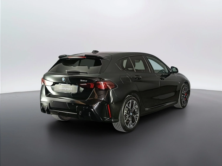 5 - BMW Serie 1 120d 48V MSport Pro auto