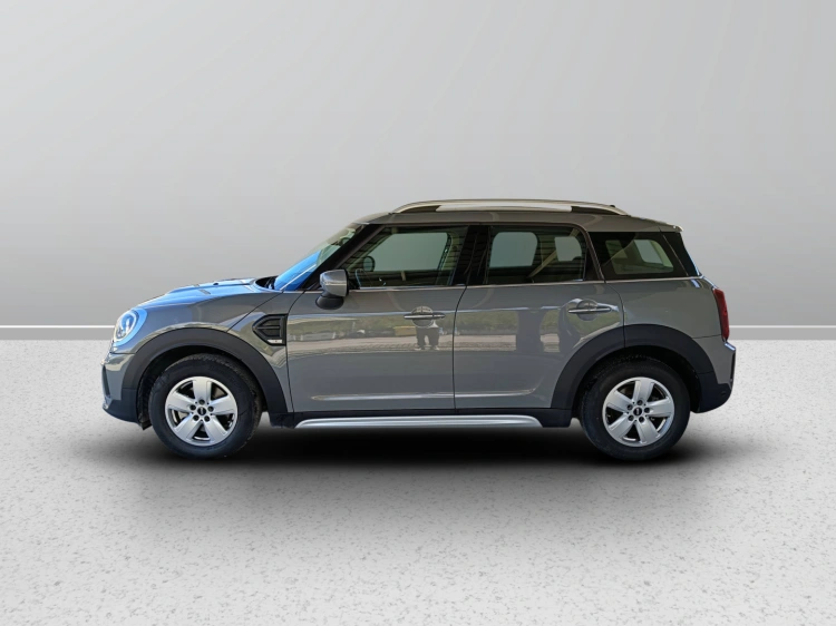 6 - MINI Countryman Mini Countryman 1.5 Cooper Essential auto