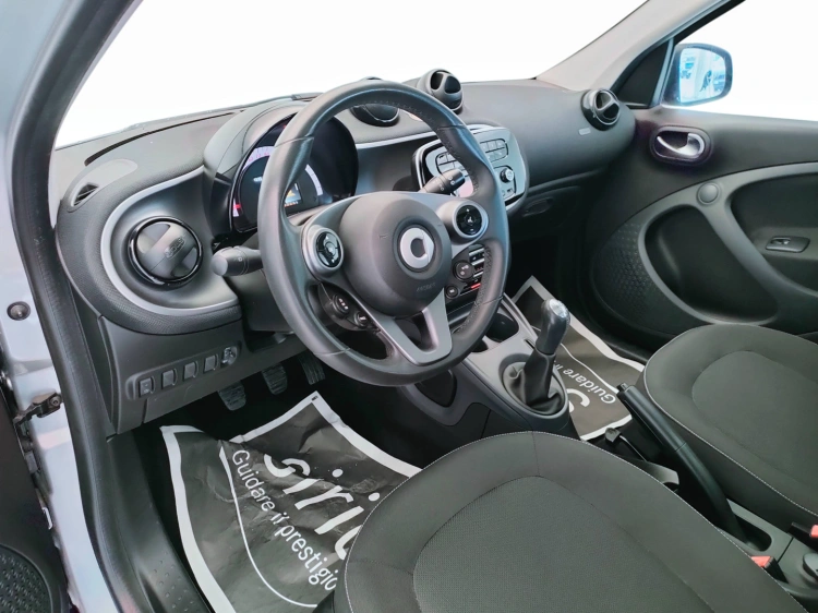 13 - smart forfour Forfour 1.0 Passion 71cv