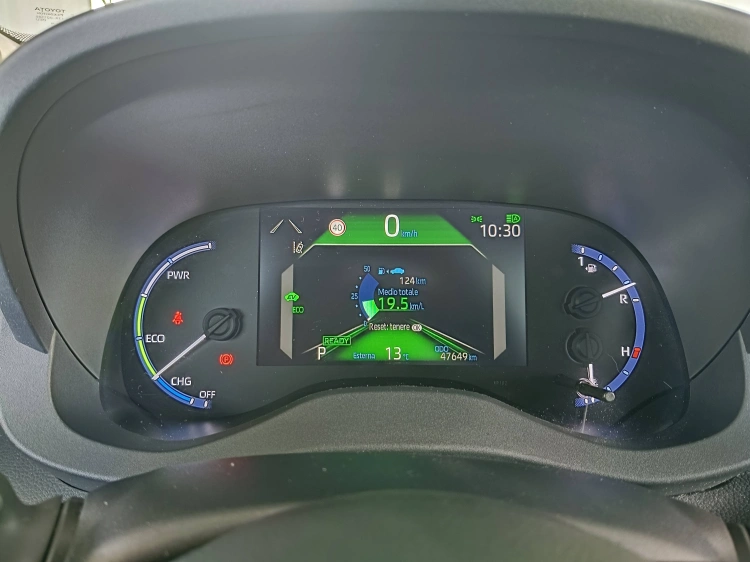 12 - Toyota Yaris Cross Yaris Cross 1.5h Lounge fwd 116cv e-cvt