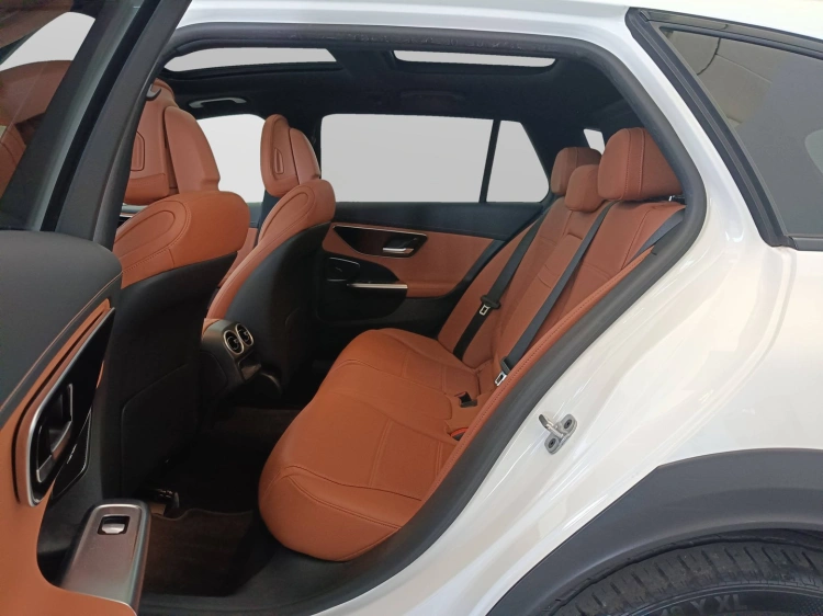 9 - Mercedes-Benz Classe C SW All-Terrain 220 d mhev Premium 4matic auto