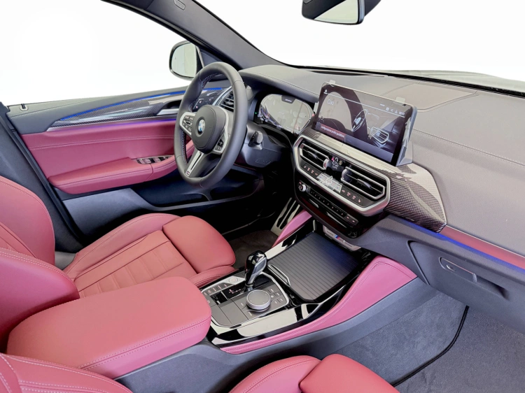 32 - BMW X4 BMW X4 M40d xDrive