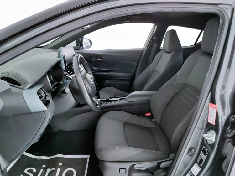 11 - Toyota C-HR C-HR 2.0h Trend e-cvt