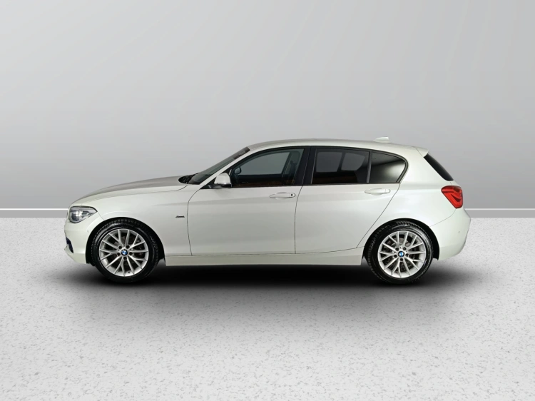 3 - BMW Serie 1 118d Sport 5p auto