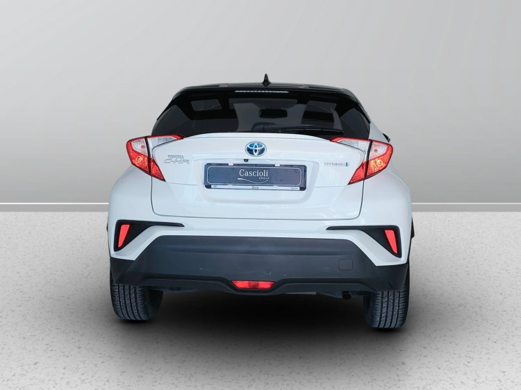 4 - Toyota C-HR C-HR 1.8h Style 2wd e-cvt