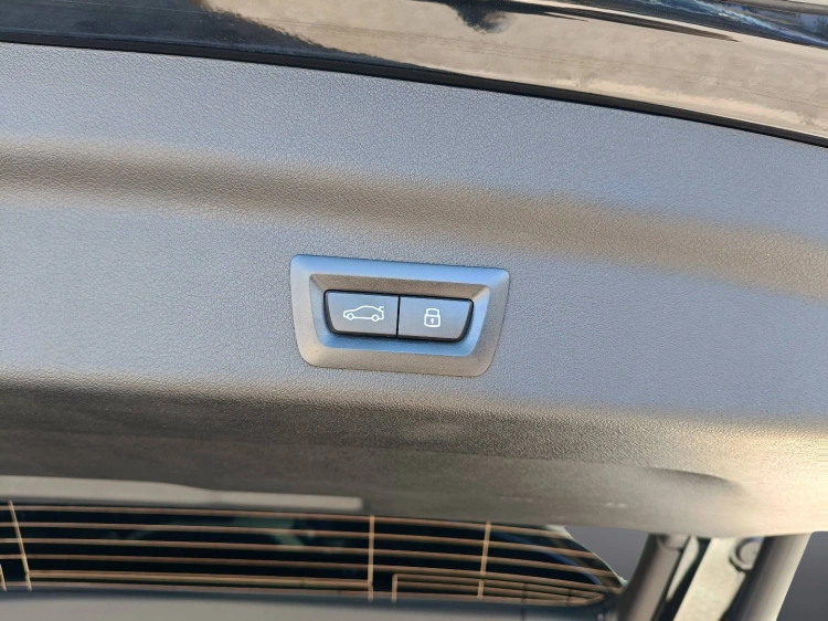 19 - BMW X1 M X1 xdrive M35i auto