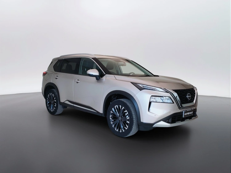3 - Nissan X X-Trail 1.5 mhev Tekna 2wd xtronic 7p.ti