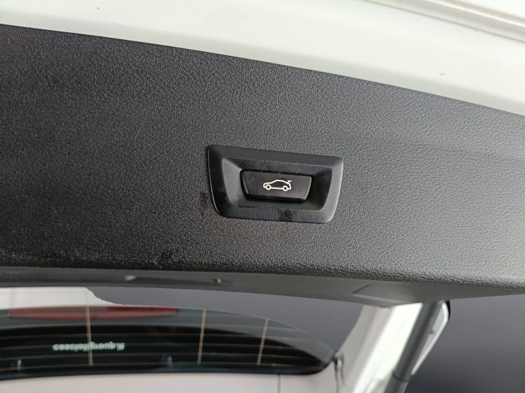 22 - BMW X1 X1 sdrive18d xLine Plus auto