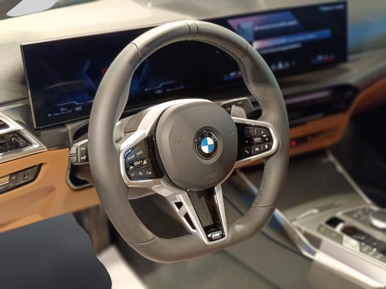 12 - BMW Serie 3 BMW 318d Berlina