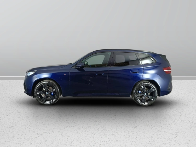 6 - BMW X3 X3 xDrive20d