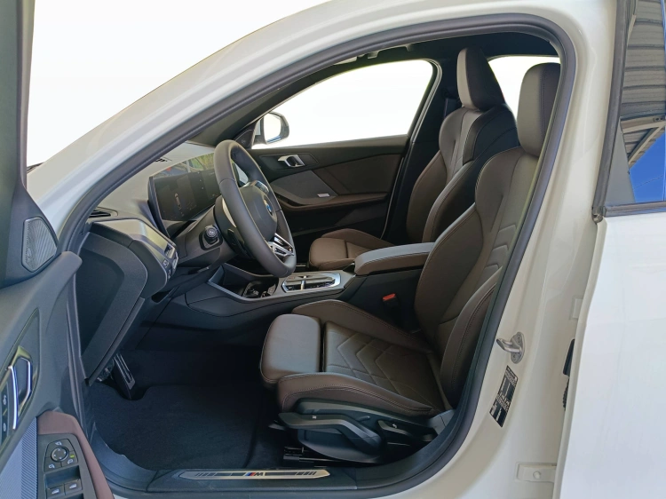 8 - BMW Serie 1 BMW 120d