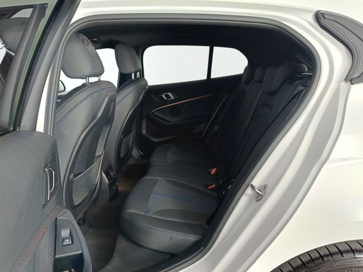 10 - BMW Serie 1 120d Msport auto