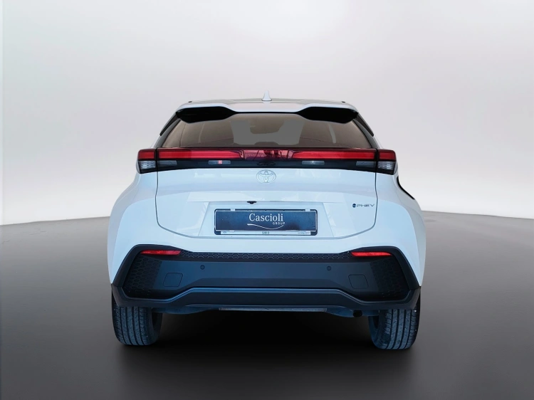 6 - Toyota C-HR C-HR 2.0 phev Trend eco fwd e-cvt