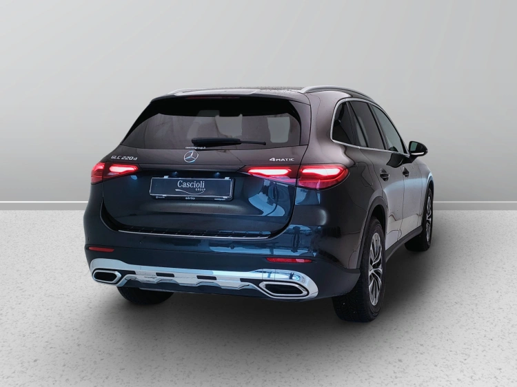 6 - Mercedes-Benz GLC 220 d Advanced Plus 4matic auto