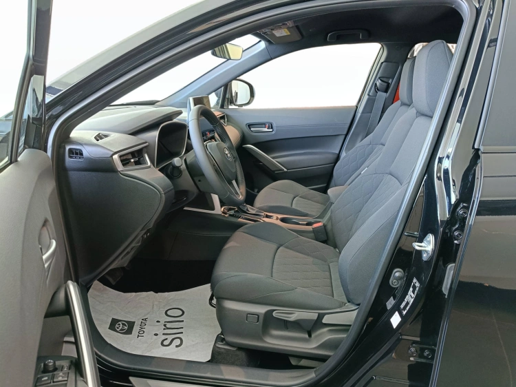 5 - Toyota C-SUV COROLLA CROSS 1.8 FWD TRD MY24