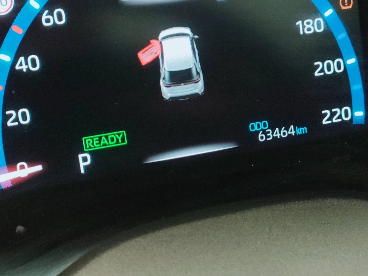 17 - Toyota Yaris Cross Yaris Cross 1.5h Lounge fwd 116cv e-cvt