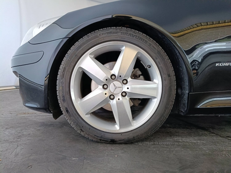 7 - Mercedes-Benz SLK 200 k
