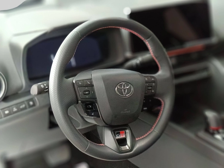 15 - Toyota C-HR C-HR 2.0 phev GR Sport fwd e-cvt