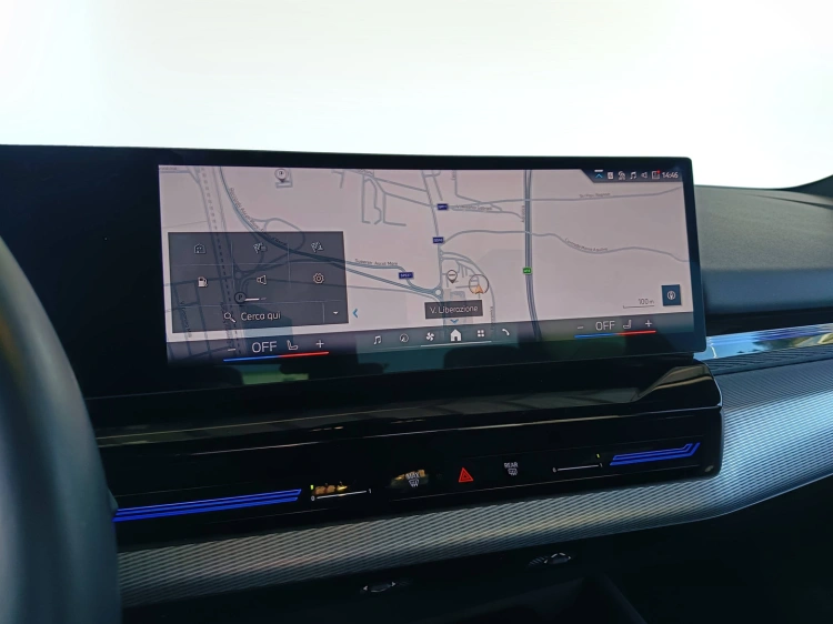 13 - BMW Serie 5 520d 48V xdrive MSport Pro auto