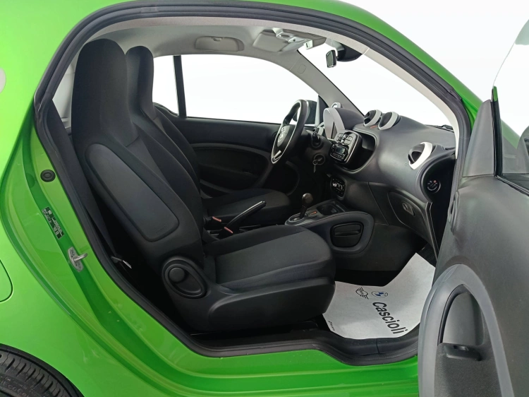 10 - smart fortwo Fortwo electric drive Prime