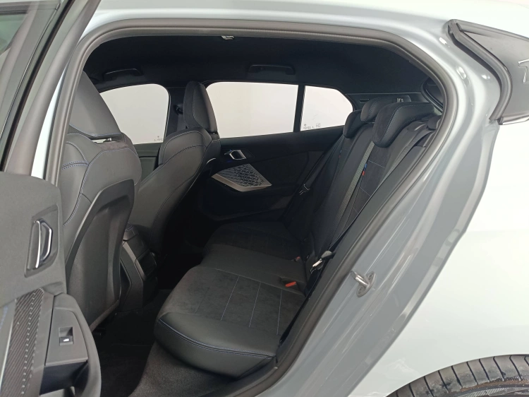 9 - BMW Serie 1 118d MSport auto
