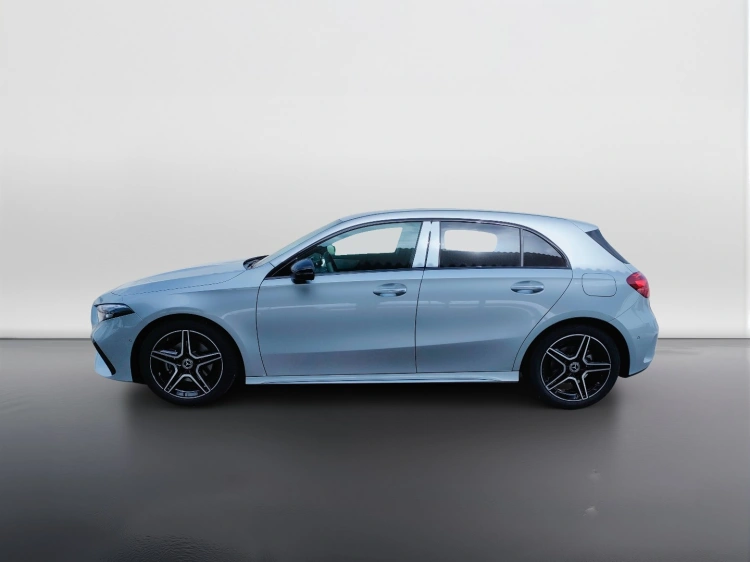 3 - Mercedes-Benz Classe A 180 d Automatic
