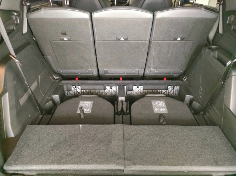 6 - Peugeot 5008 5008 1.5 bluehdi Allure Pack s&s 130cv eat8