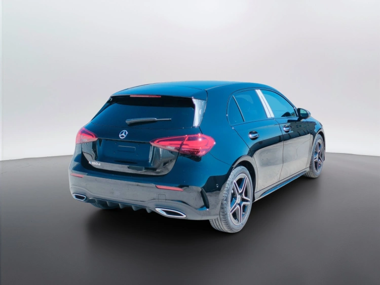 6 - Mercedes-Benz Classe A 180 d Automatic