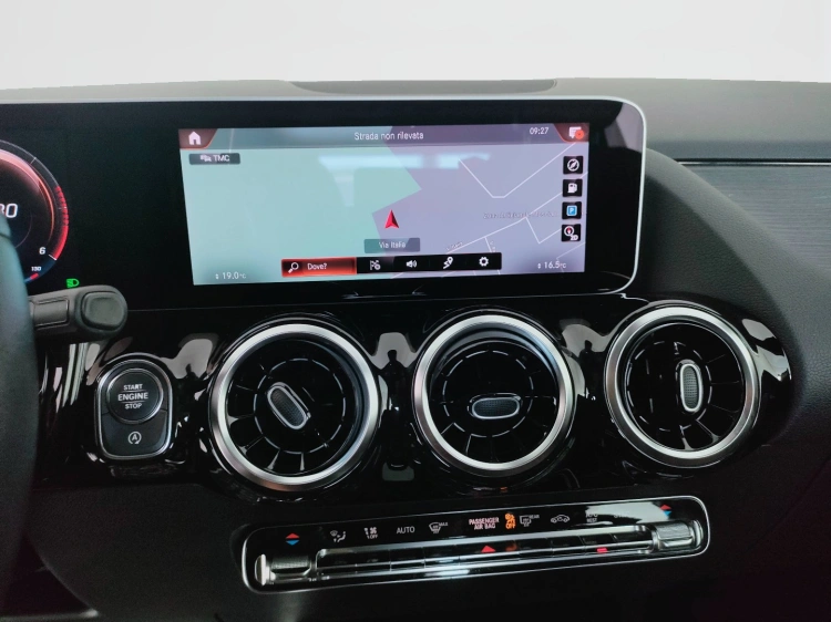 12 - Mercedes-Benz Classe B 180 d Sport Plus auto