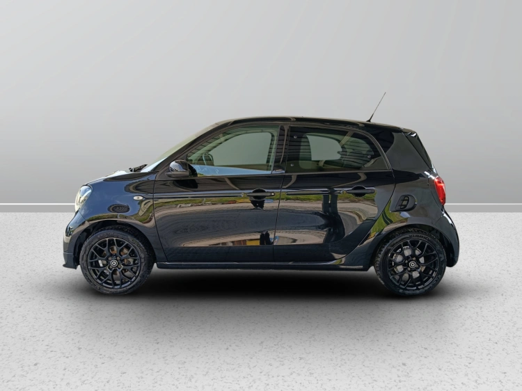 3 - smart forfour Forfour 0.9 t Passion 90cv twinamic my18