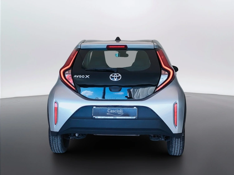 6 - Toyota Aygo X Aygo X 1.0 Active 72cv s-cvt