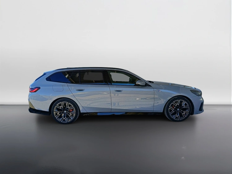 3 - BMW Serie 5 520d Touring 48V xdrive MSport Pro auto