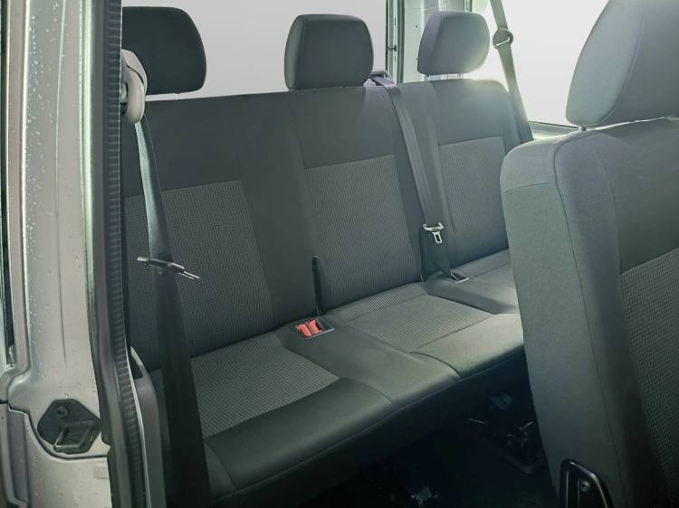 13 - Volkswagen T6.1 Transporter 30 T6.1 Transporter 30 2.0 tdi 110cv kombi Business p.c.