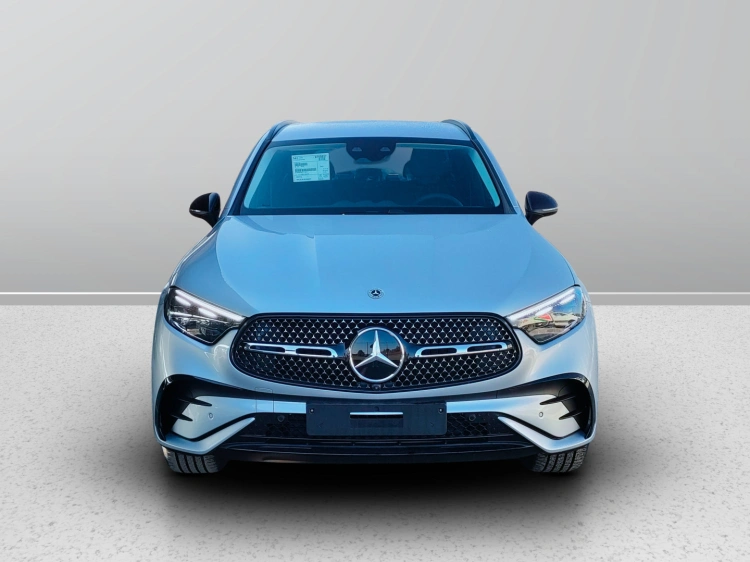 2 - Mercedes-Benz GLC 220 d 4MATIC