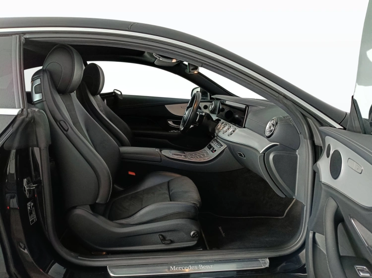 11 - Mercedes-Benz Classe E Coupe 220 d Premium Plus 4matic auto my20