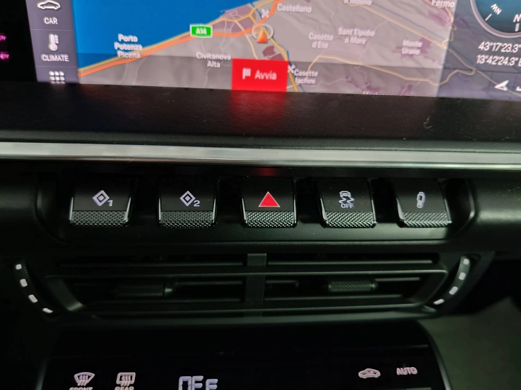 15 - Porsche 911 911 Cabrio 3.0 Carrera 4S auto