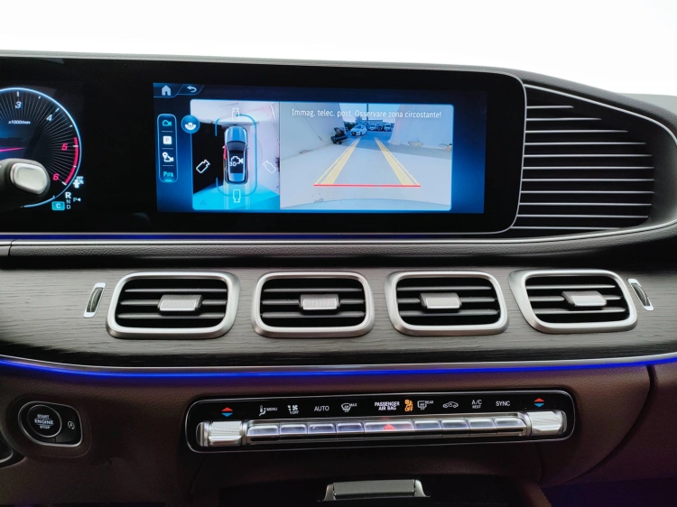 8 - Mercedes-Benz GLE 300 d AMG Line Advanced Plus 4matic auto