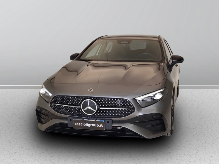 1 - Mercedes-Benz Classe A 180 d AMG Line Advanced Plus auto