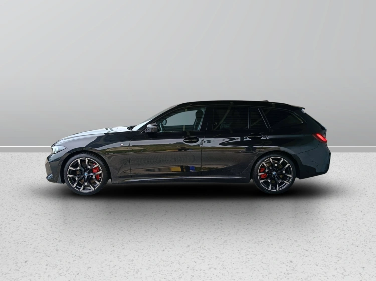 6 - BMW Serie 3 320d Touring mhev 48V Msport xdrive auto