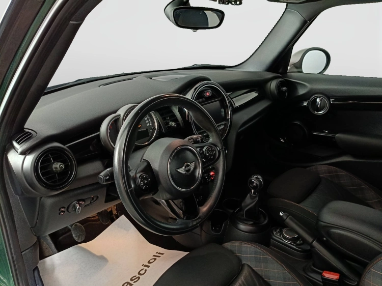 7 - MINI Cooper Mini 1.5 Cooper D Hype Seven 5p