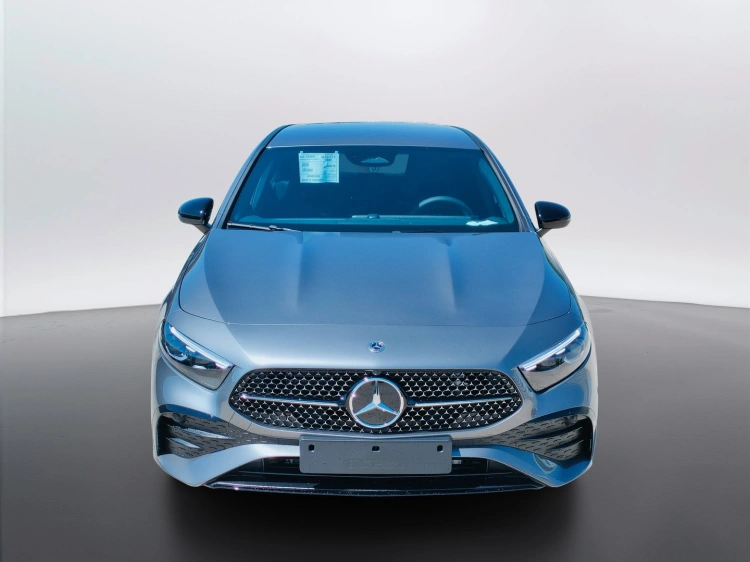 2 - Mercedes-Benz Classe A 180 d Automatic